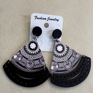 Fashion Jewelry Black and Purple Geometric Earrings